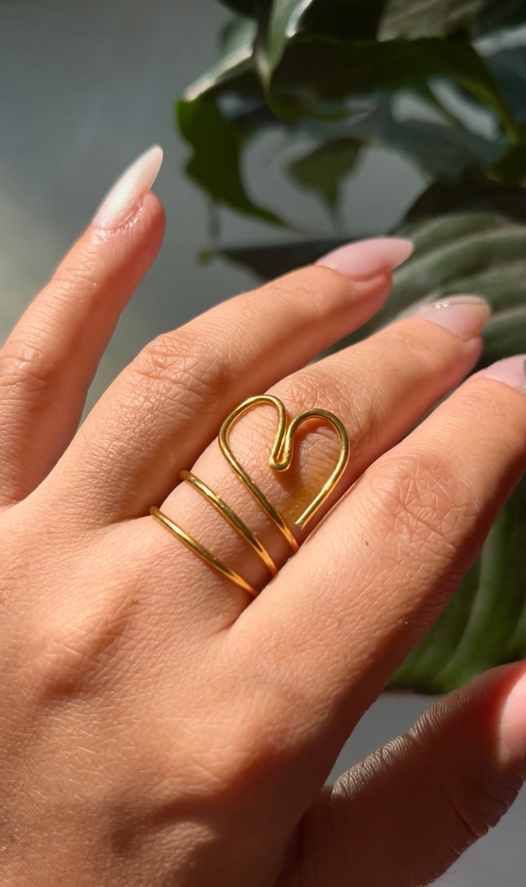Heartline Ring