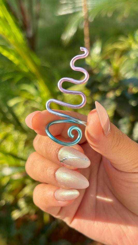 Wild Curl Ring